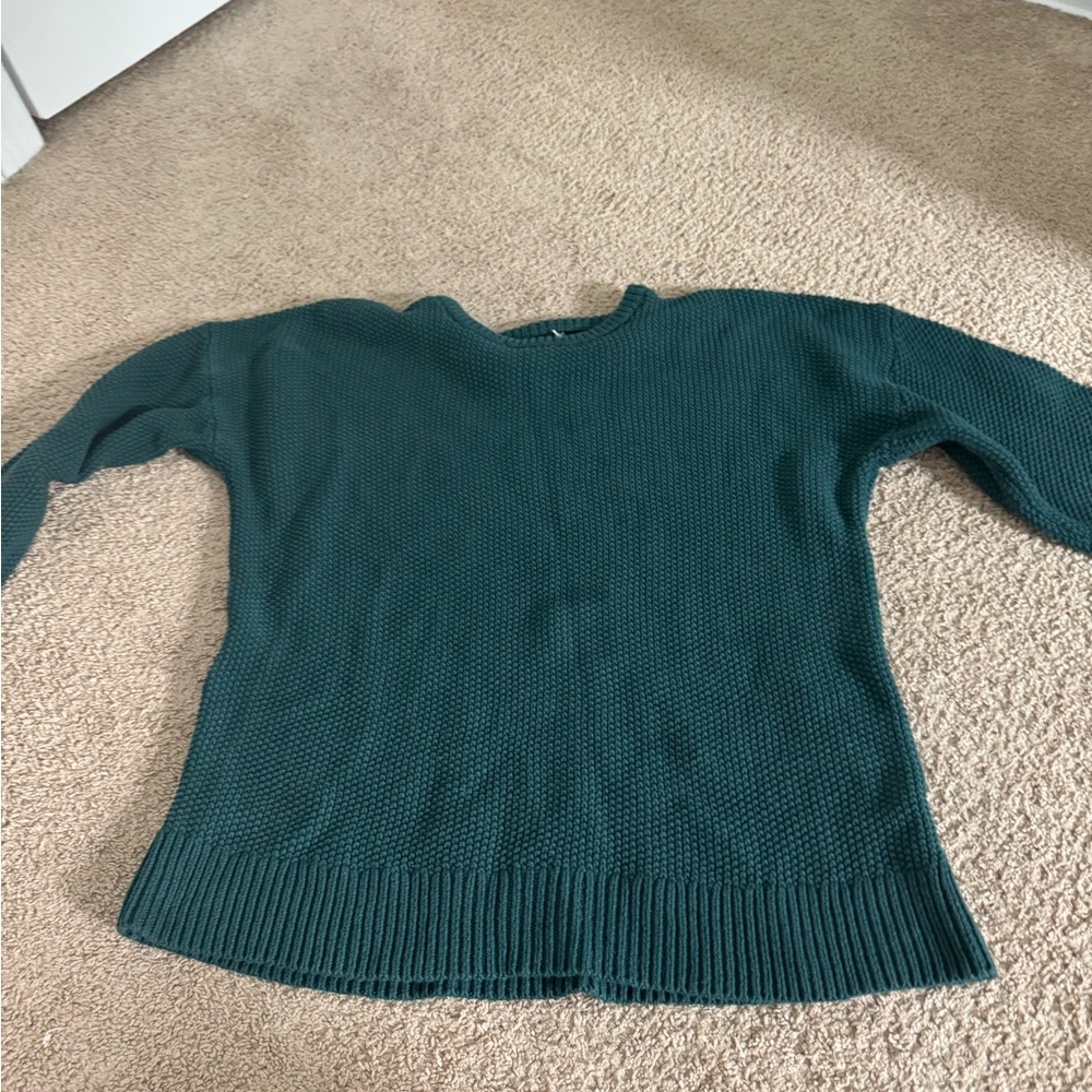 Green chunky knit sweater